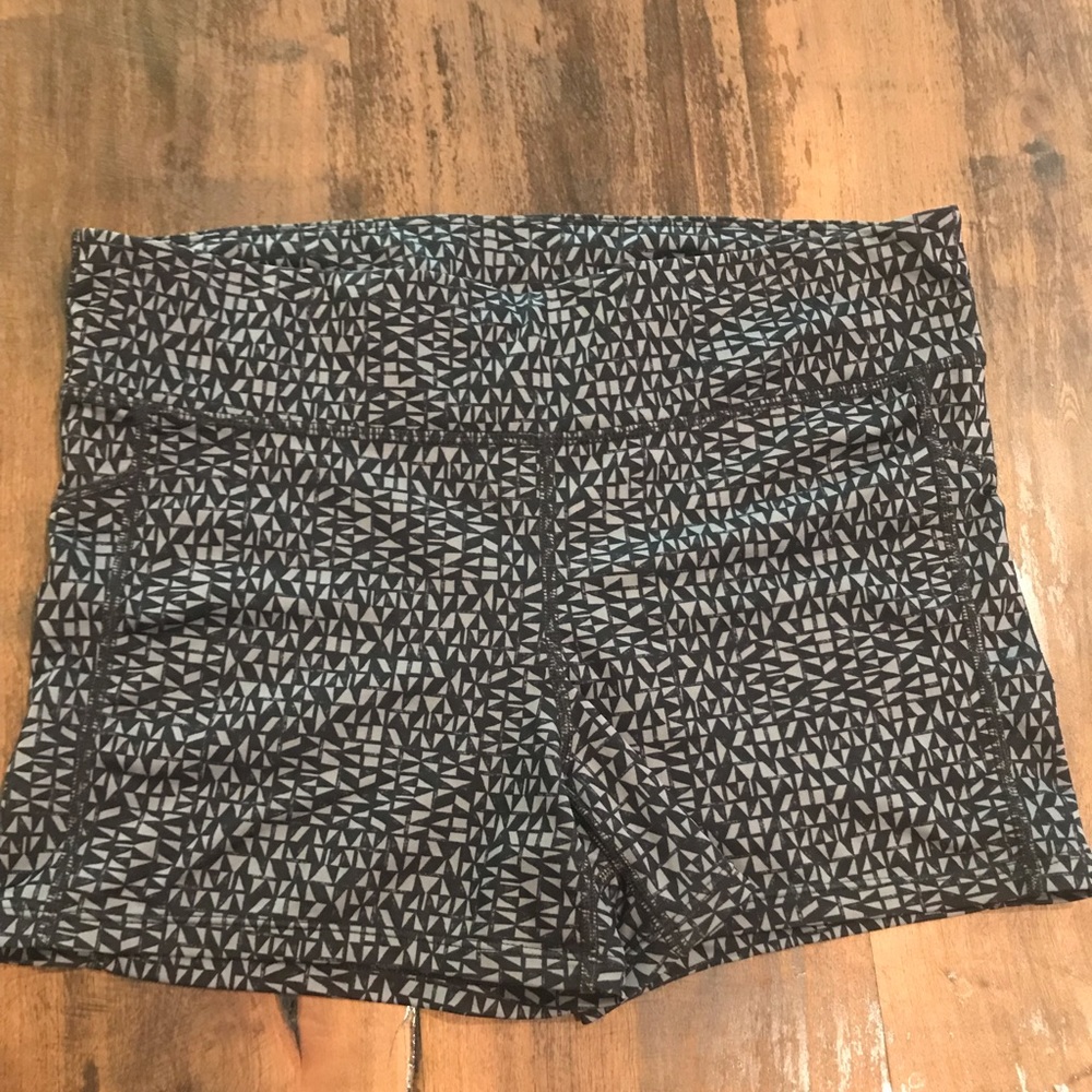 Compression shorts